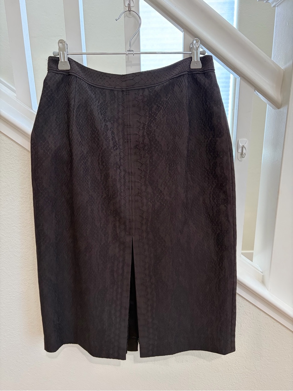 Elie Tahari Brown Snakeskin Pencil Skirt Size 6